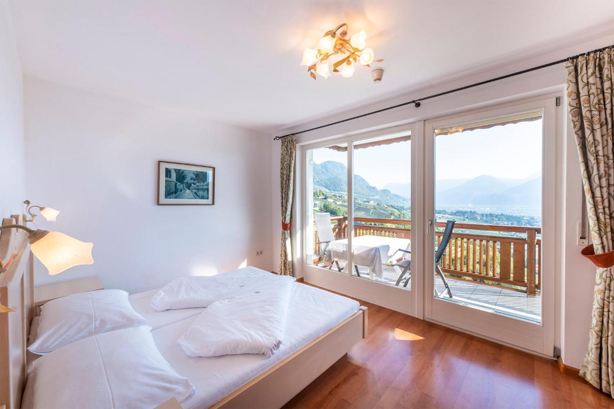 Appartement Tschivon 思科纳 外观 照片