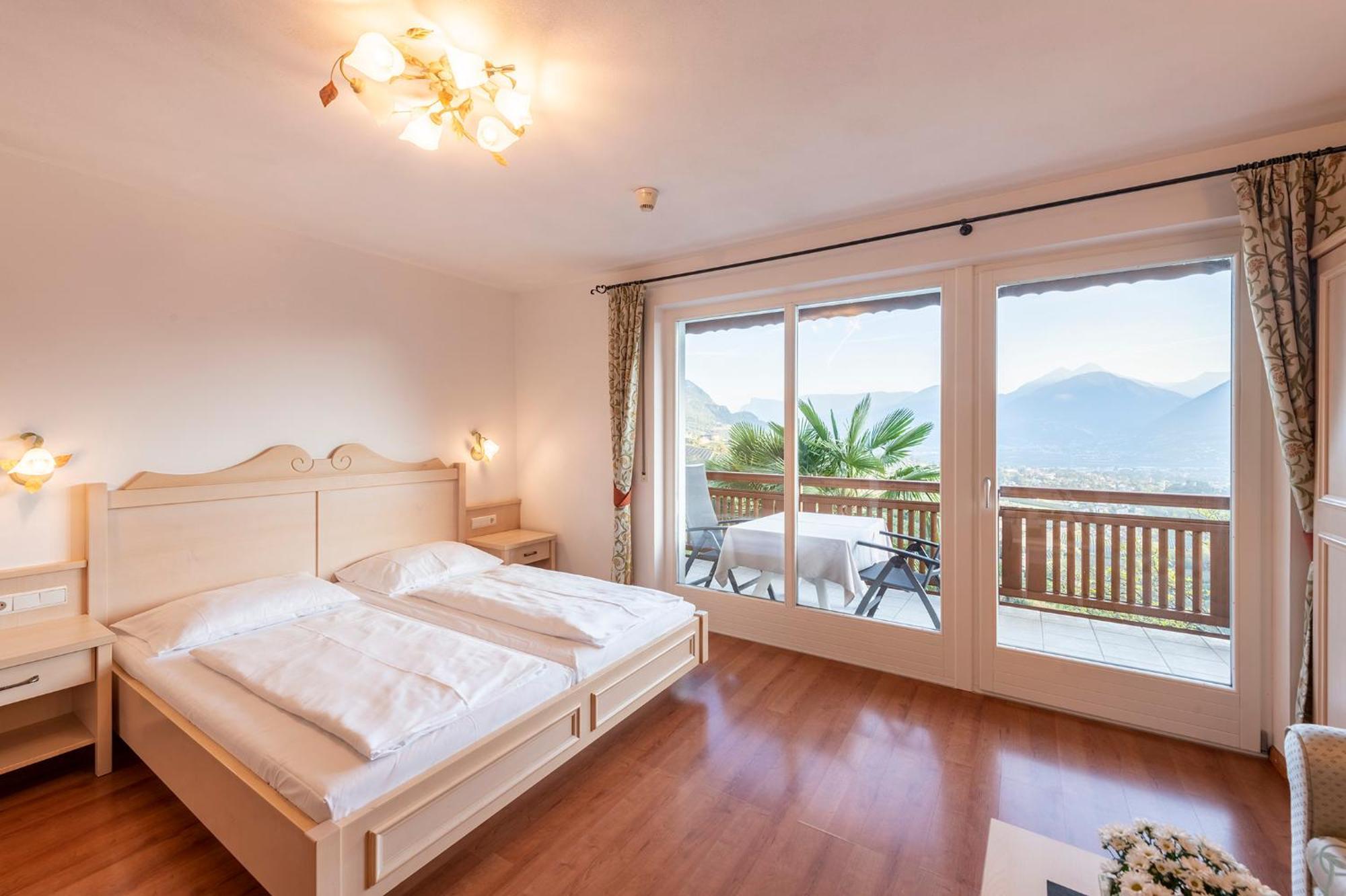 Appartement Tschivon 思科纳 外观 照片