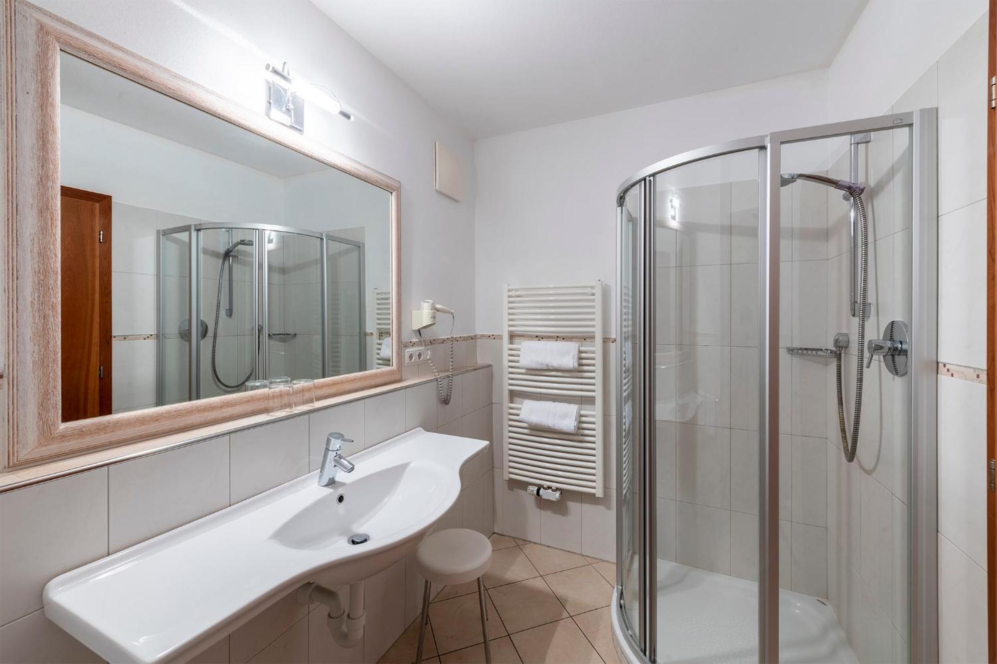 Appartement Tschivon 思科纳 外观 照片