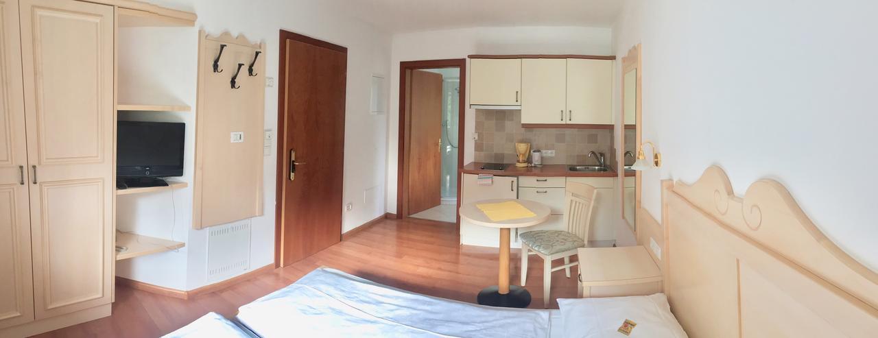 Appartement Tschivon 思科纳 外观 照片